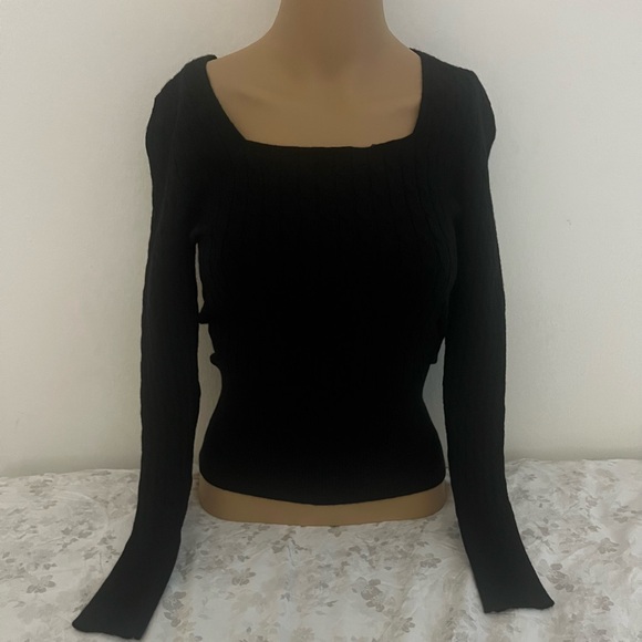 Square neck, corset style black long sleeve shirt - Picture 1 of 1